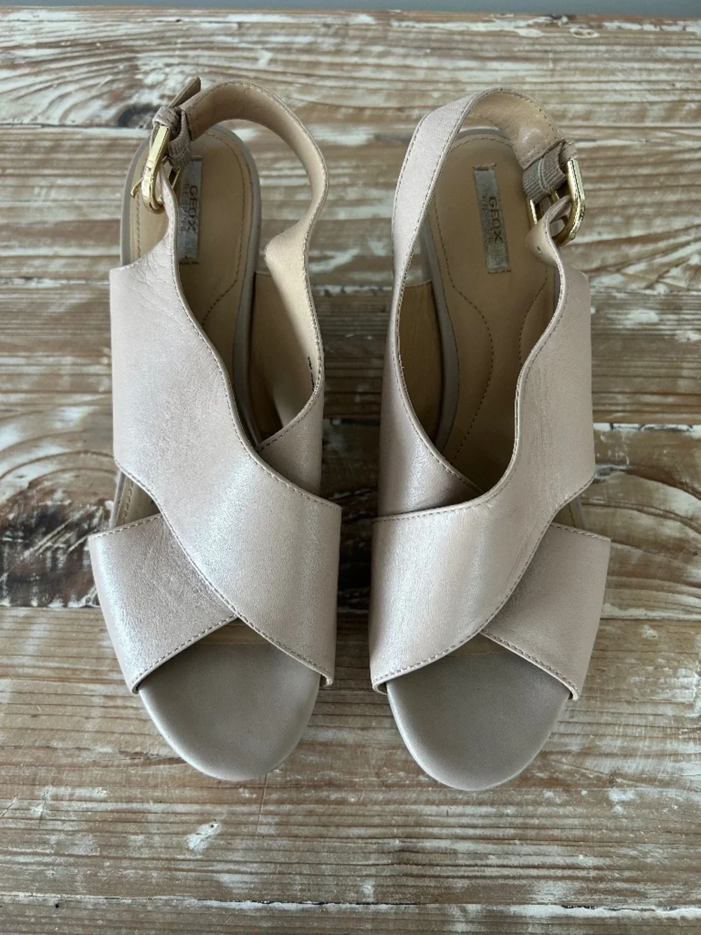 Geox Respira Thelma Cream Wedges Sz 39.5 (8.5-9) - EUC